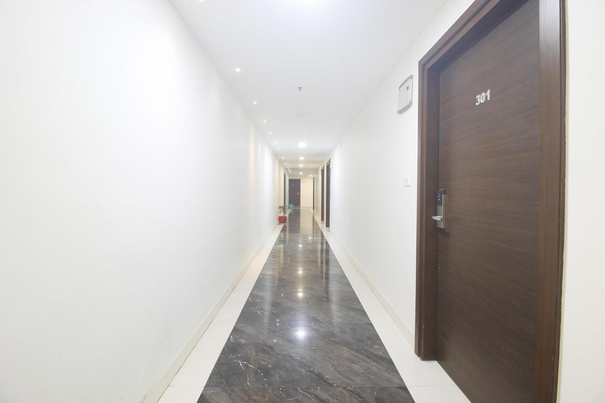 Hotel Ssr Grand 海得拉巴 外观 照片